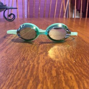 Speedo goggles